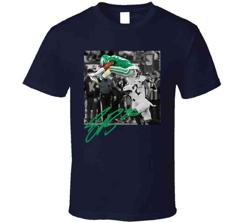 Saquon Barkley Backwards Hurdle Football Fan T-Shirt