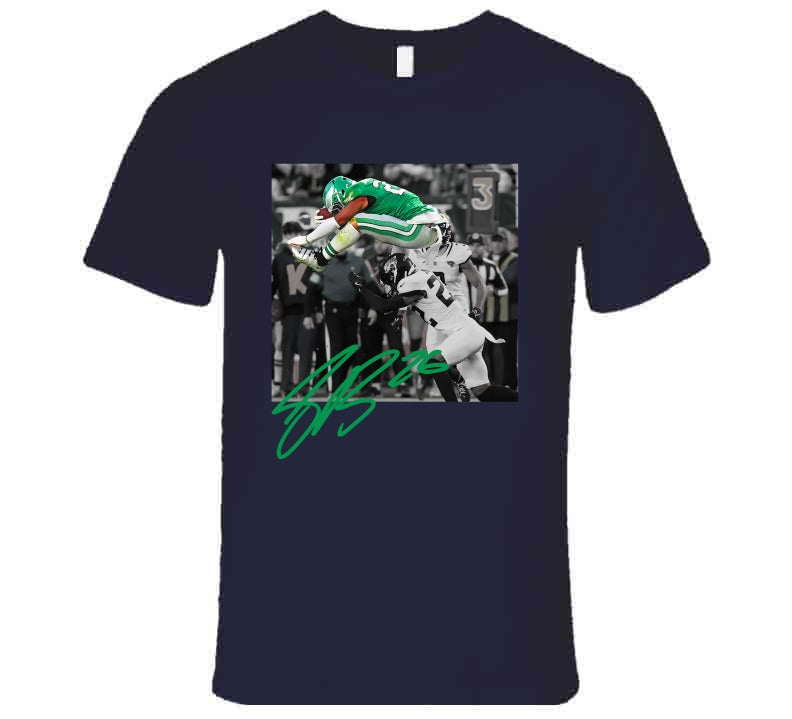 Saquon Barkley Backwards Hurdle Football Fan T-Shirt