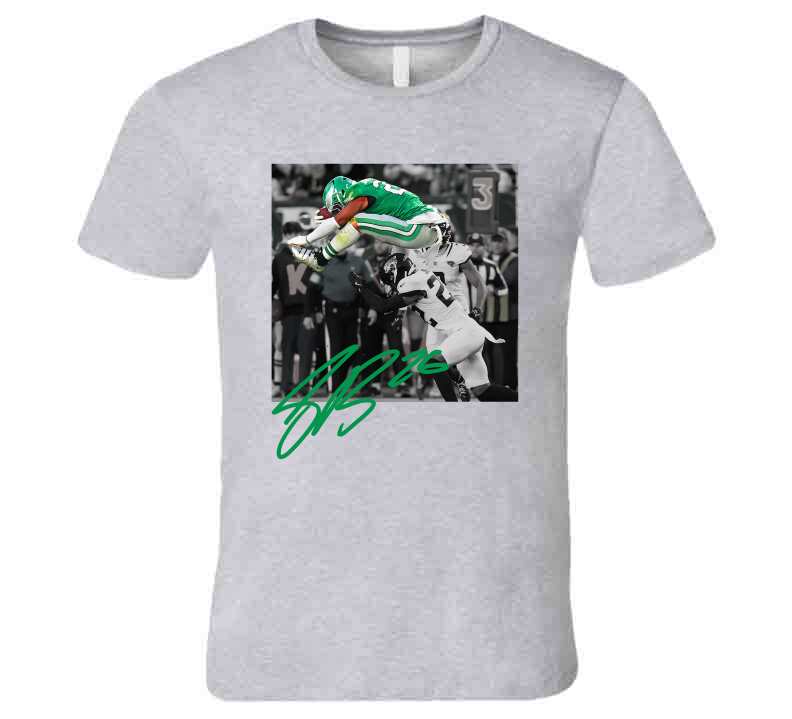 Saquon Barkley Backwards Hurdle Football Fan T-Shirt