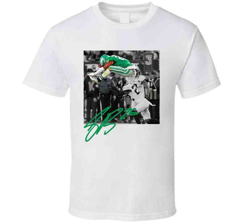Saquon Barkley Backwards Hurdle Football Fan T-Shirt
