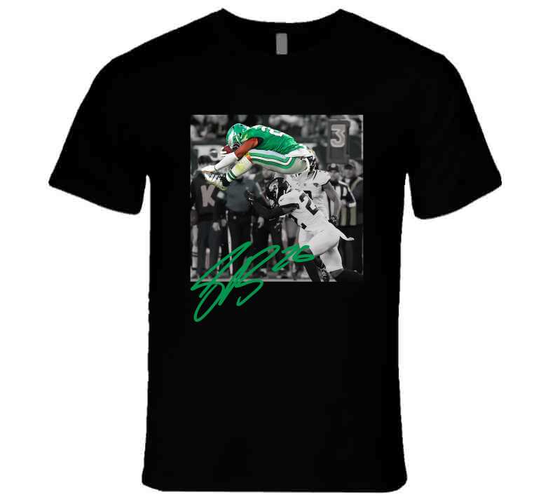 Saquon Barkley Backwards Hurdle Football Fan T-Shirt